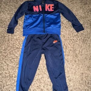 Nike Navy and orange Athletic Set